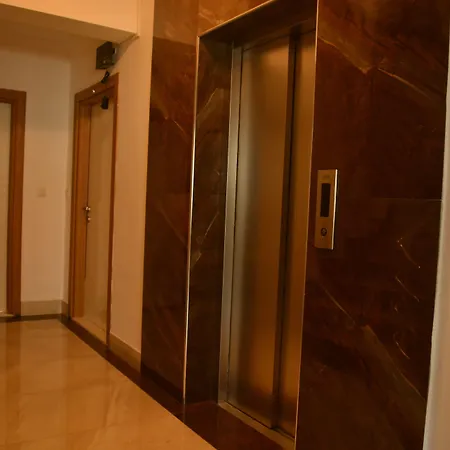 Acar 2 Aparthotel *